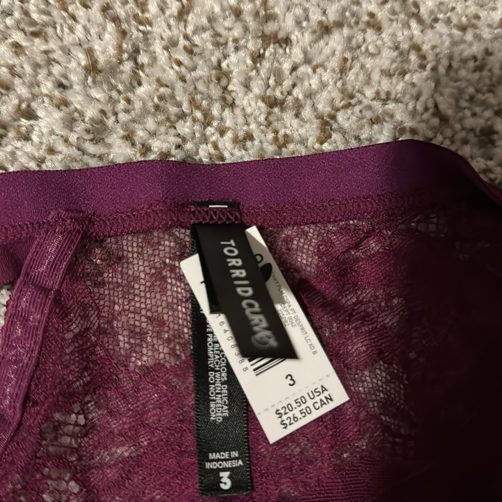 Panties - Picture 3 of 3